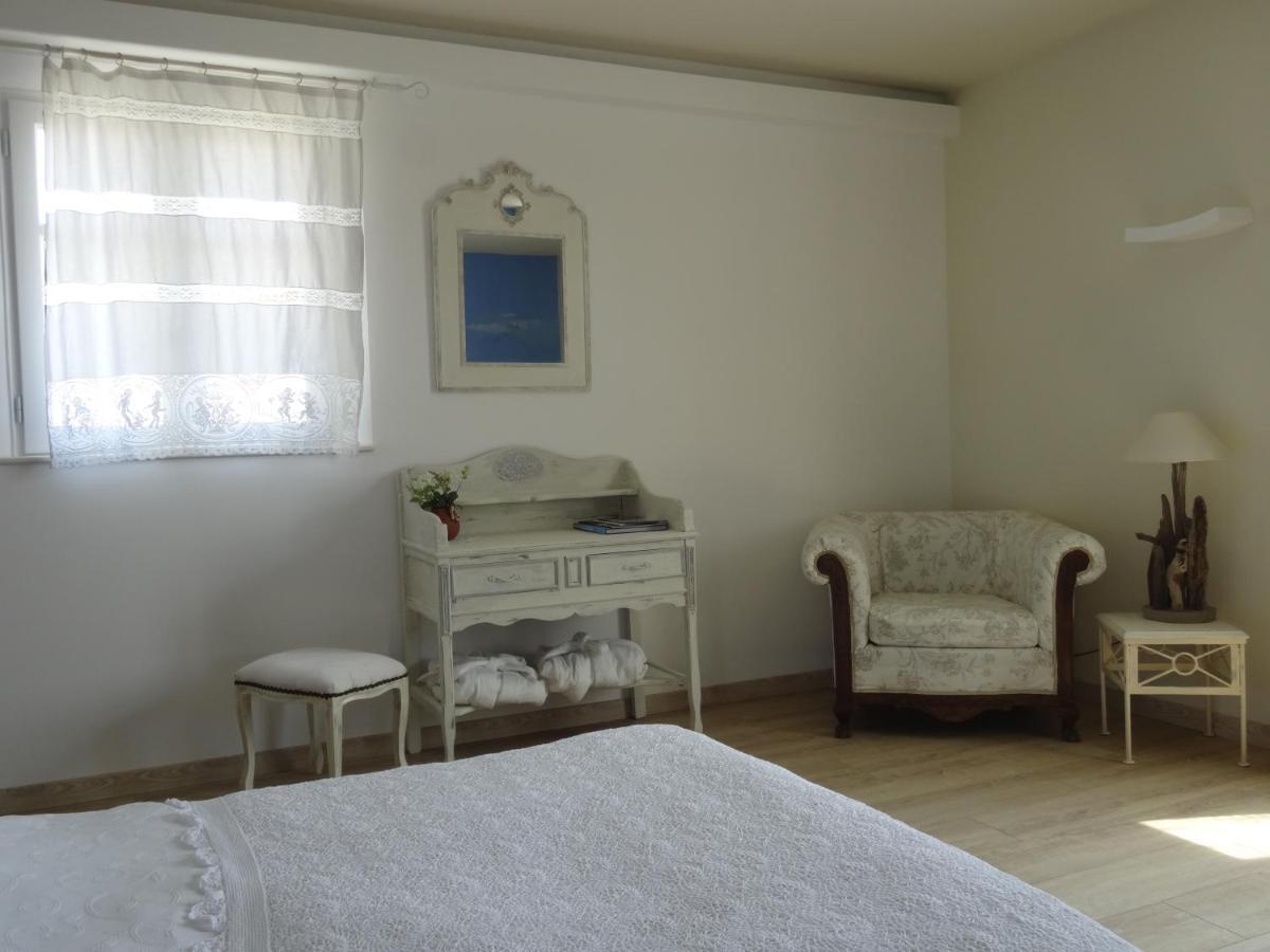 Les 4 Elements Bed & Breakfast Tourrettes-sur-Loup Phòng bức ảnh