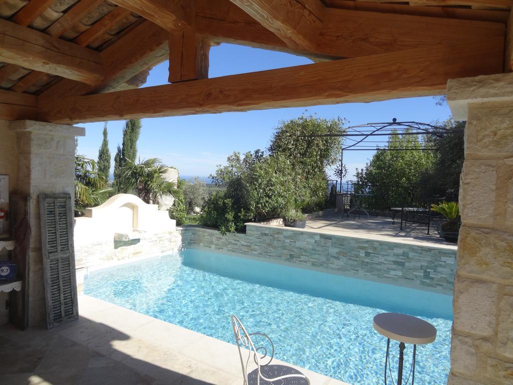 Les 4 Elements Bed & Breakfast Tourrettes-sur-Loup Ngoại thất bức ảnh