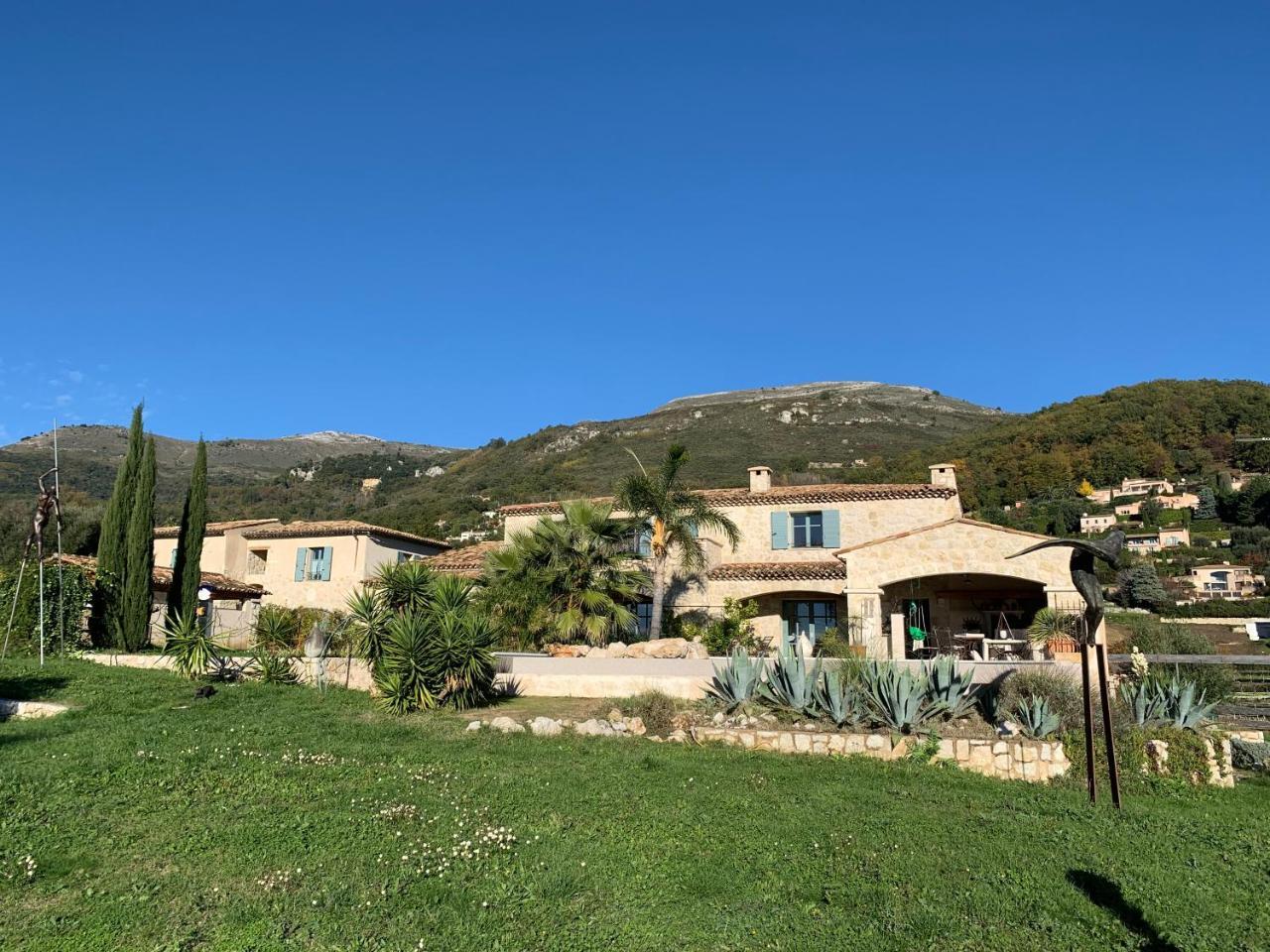 Les 4 Elements Bed & Breakfast Tourrettes-sur-Loup Ngoại thất bức ảnh